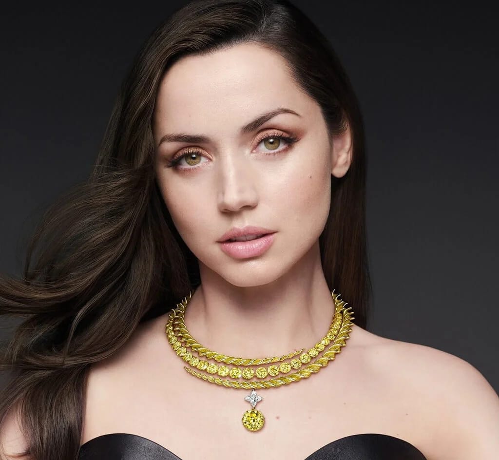 Ana de Armas - Oyuncu (38 yaşında) - Ana profil fotoğrafı ve resmi görsel