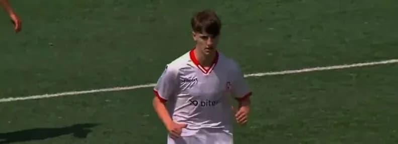 Arda İbrahim Akgün - Fußballspieler (19 yaşında) - fotoğraf 4