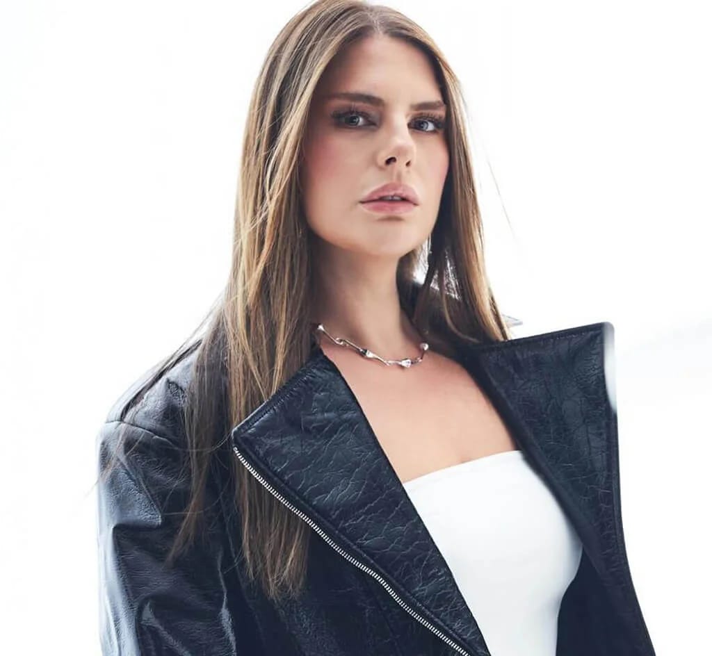 Ayla Erduran - Müzisyen - Ana profil fotoğrafı ve resmi görsel