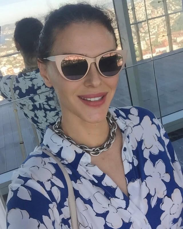 Ayşe Hatun Önal - Sänger (48 yaşında) - Ana profil fotoğrafı ve resmi görsel