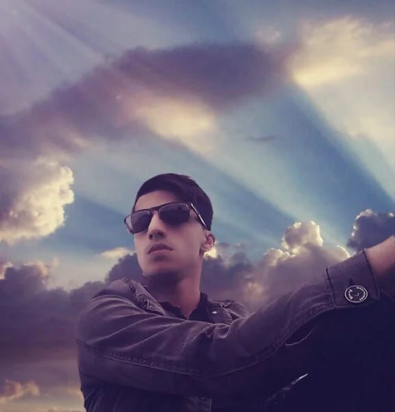 Azad Kavri (28 yaşında) - fotoğraf 3