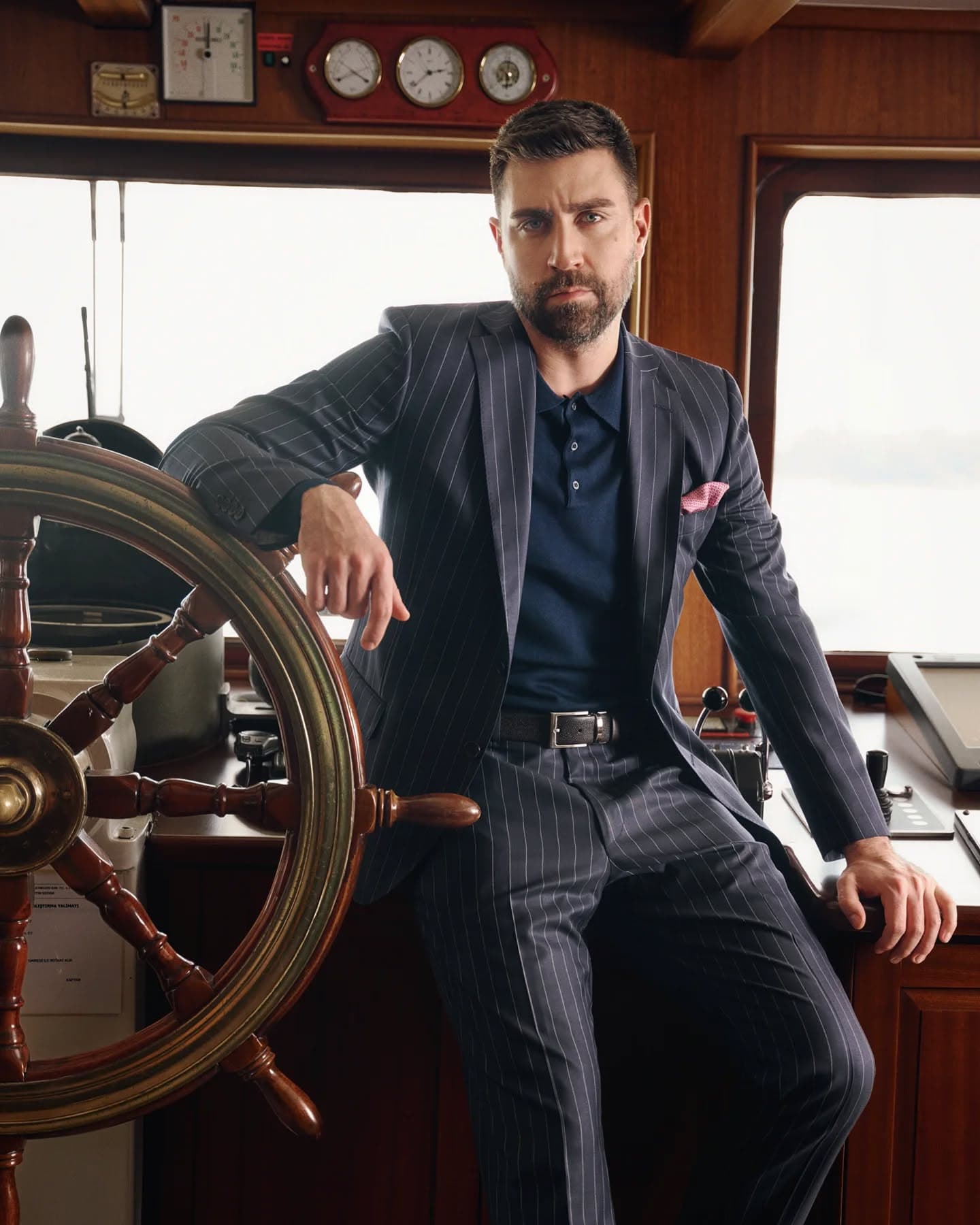 Çağlar Ertuğrul - Dizi Oyuncusu (38 yaşında) - fotoğraf 4