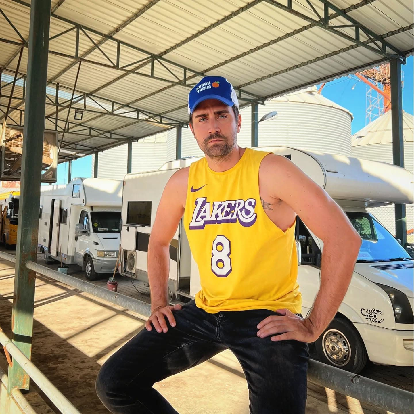 Çağlar Ertuğrul - Dizi Oyuncusu (38 yaşında) - fotoğraf 5