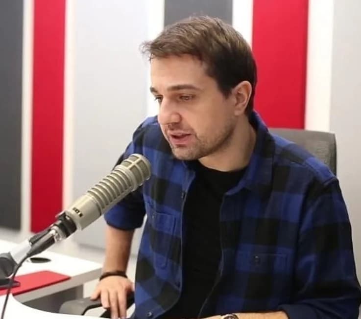 Can Kakışım - Akademisyen - fotoğraf 3