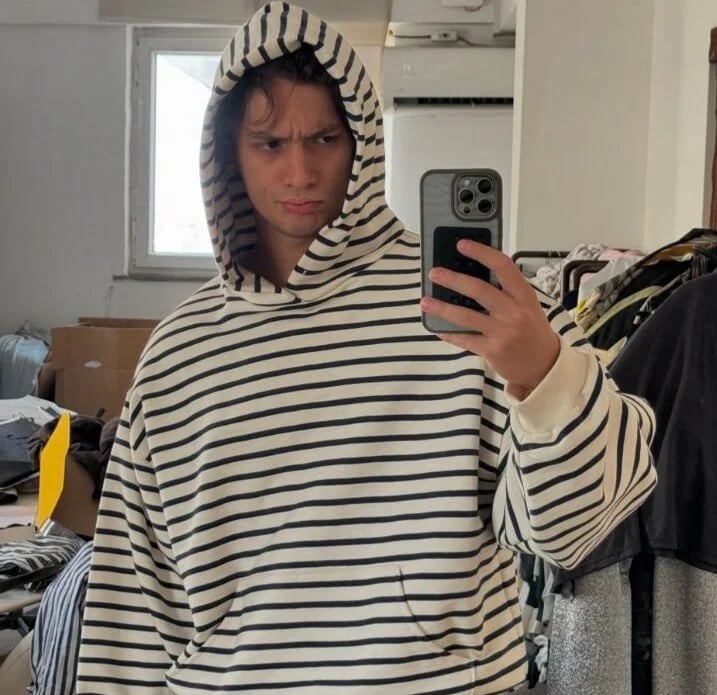 Emirhan Çakal - Yazar (31 yaşında) - fotoğraf