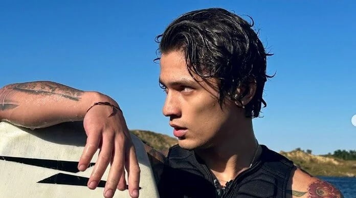 Emirhan Çakal - Yazar (31 yaşında) - günlük yaşam fotoğrafı