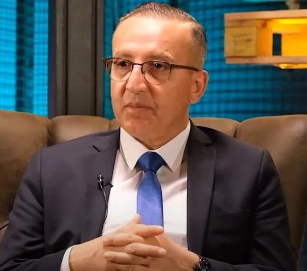 Eray Güçlüer - Akademisyen (58 yaşında) - sosyal medya fotoğrafı