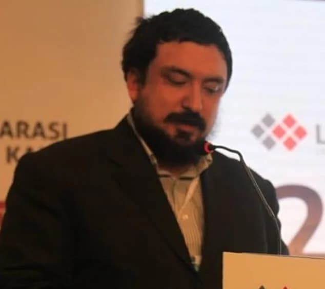 Erdal Can Alkoçlar - Wissenschaftler (40 yaşında) - fotoğraf 3