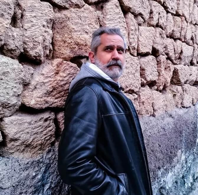Gökhan Bekletenler - Oyuncu (55 yaşında) - fotoğraf 4