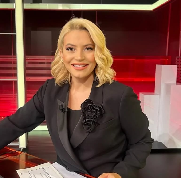 Göksu Öngören Özgür - Sunucu - fotoğraf