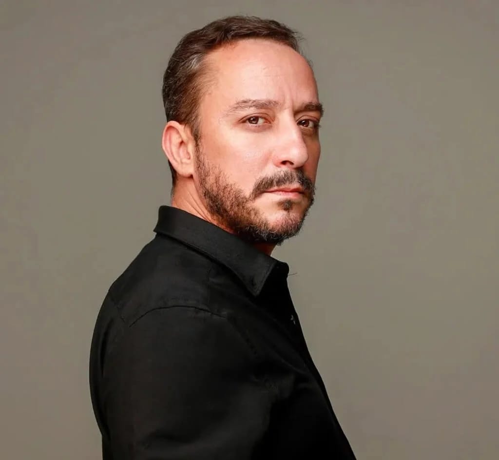 Hakan Karsak - Schauspieler (51 yaşında) - Ana profil fotoğrafı ve resmi görsel