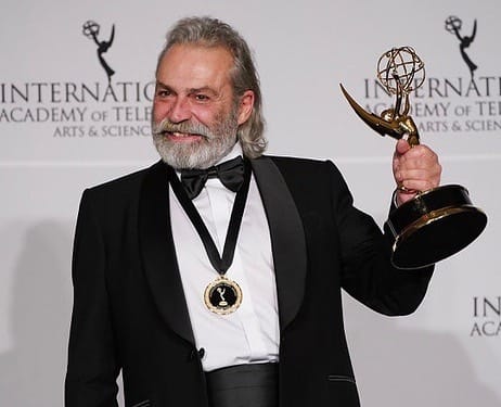 Nihat Haluk Bilginer - Schauspieler - Ana profil fotoğrafı ve resmi görsel