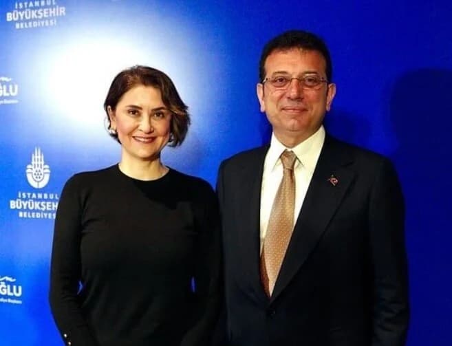 Hilal Köylü - Gazeteci (46 yaşında) - fotoğraf 4