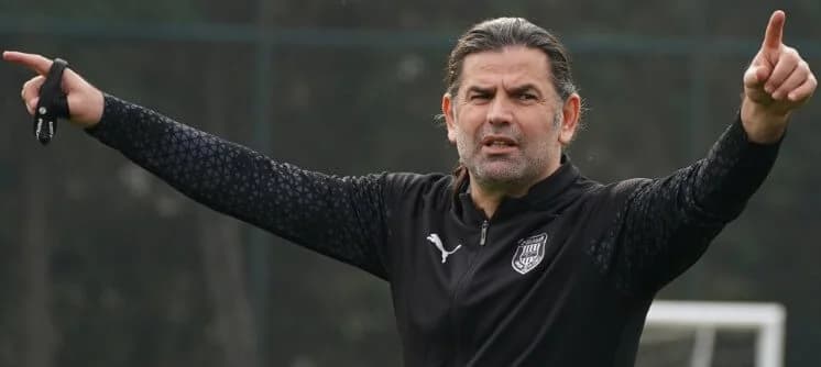 İbrahim Üzülmez - Futbolcu (52 yaşında) - fotoğraf 2