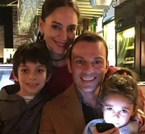 Jess Molho - Aktyor (50 yaşında) - fotoğraf