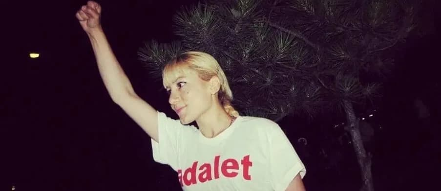 Linda Gözde Karasu - Aktivist (39 yaşında) - fotoğraf 2