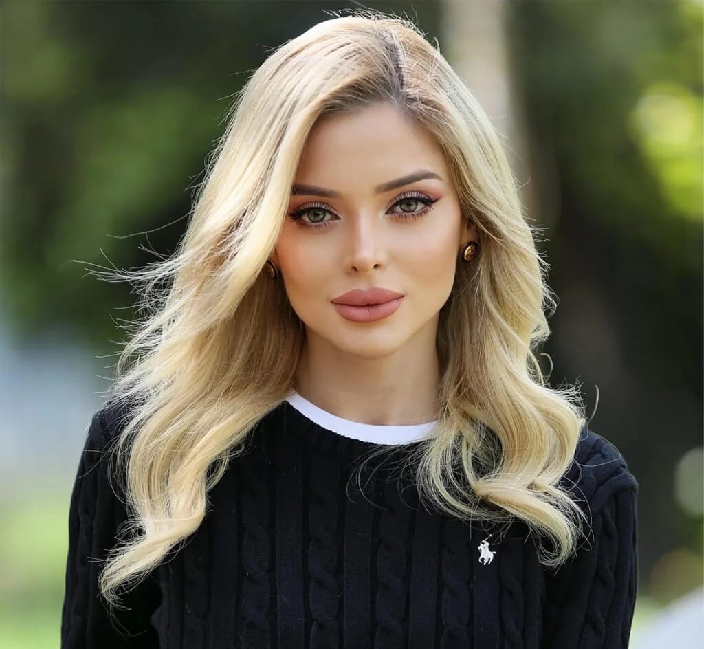 Meltem Bozbeyoğlu - Sunucu (33 yaşında) - Ana profil fotoğrafı ve resmi görsel