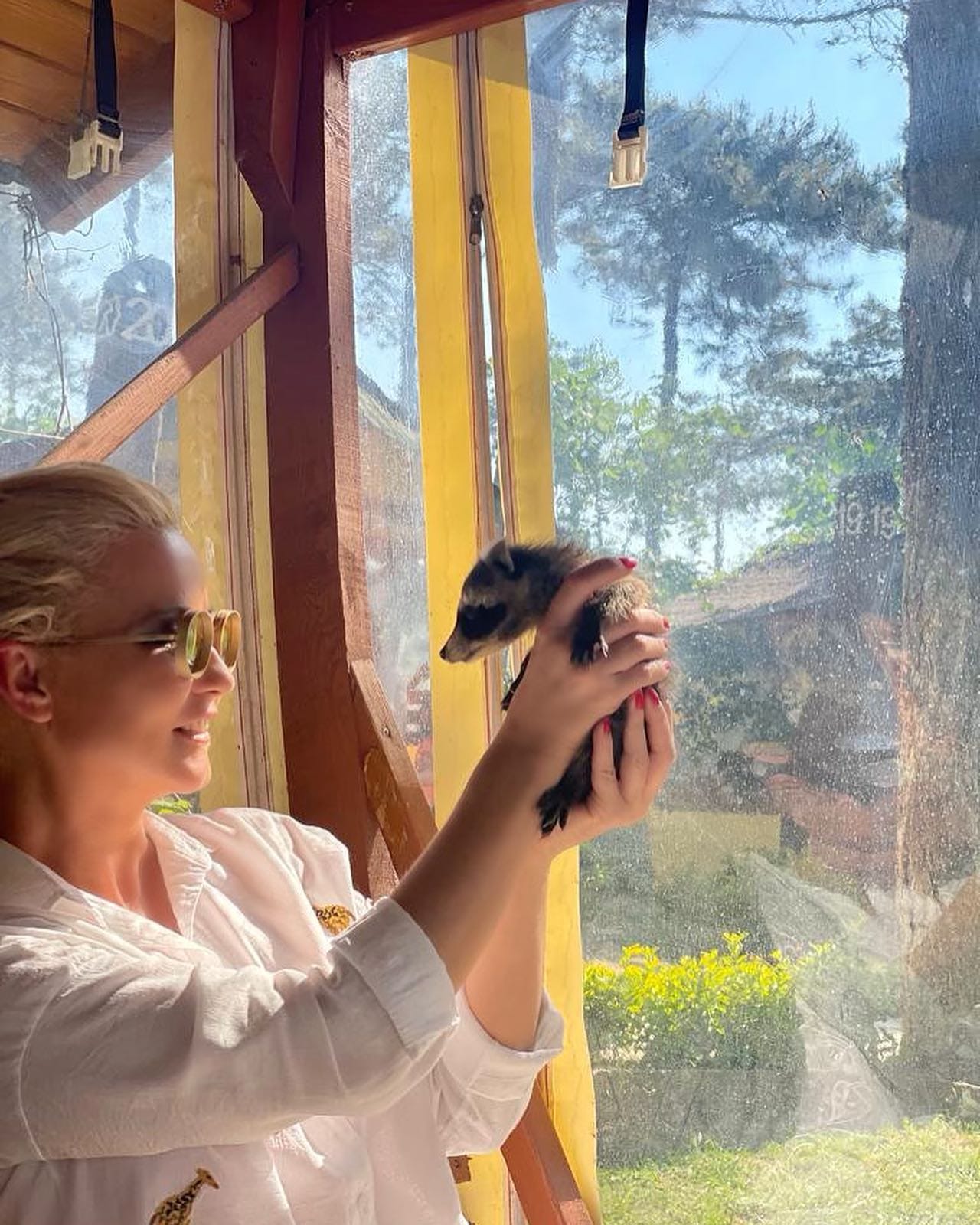 Müge Anlı - Sunucu (52 yaşında) - Ana profil fotoğrafı ve resmi görsel