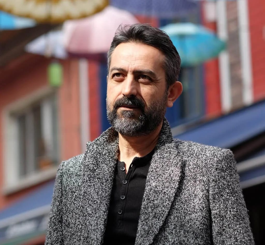 Nail Kırmızıgül - Oyuncu (61 yaşında) - Ana profil fotoğrafı ve resmi görsel