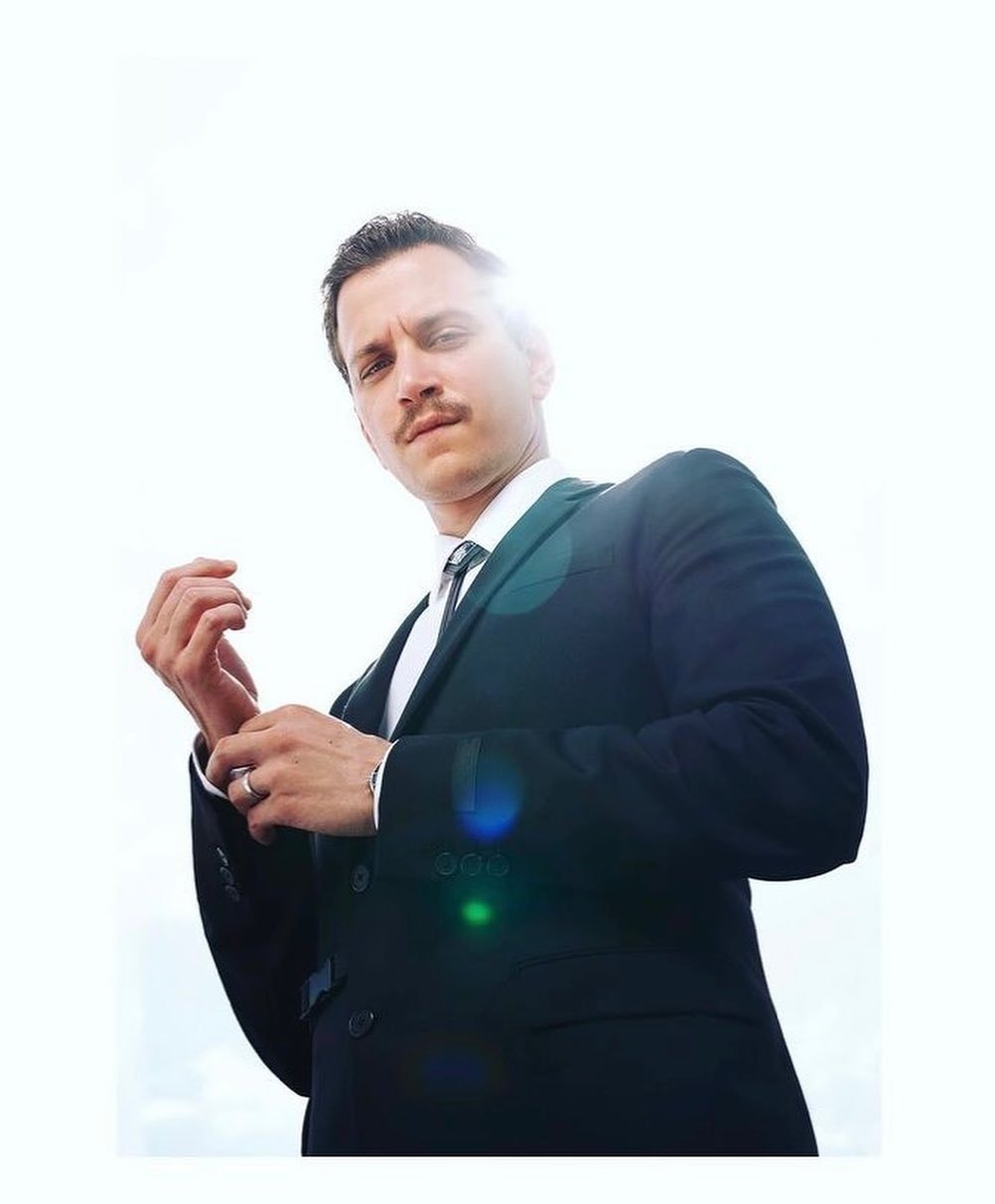 Selahattin Paşalı - Aktyor (36 yaşında) - Ana profil fotoğrafı ve resmi görsel