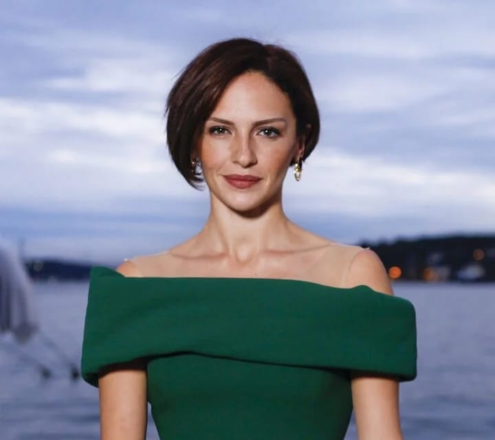 Sinem Öztürk - Oyuncu (41 yaşında) - Ana profil fotoğrafı ve resmi görsel