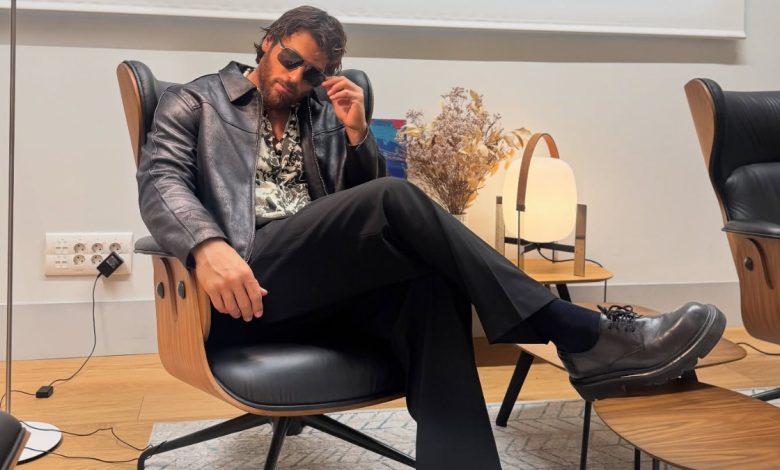 Can Yaman ve sevgilisi Sara Blumanın Instagramda paylaştığı yeni aşk kareleri