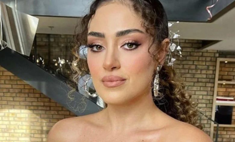 Şarkıcı Dilan Çıtakın Survivor 2026 kadrosuna dahil olduğunu gösteren görsel