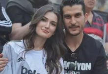 Necip ve Nur Uysal çifti mavi pastayla ikinci çocuk müjdesi verirken