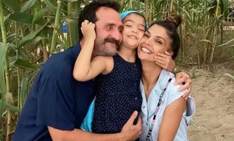 Ünlü oyuncu Timur Acar İznikteki zeytinliğinde hasat yaparken