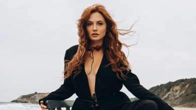 Başak Gümülcinelioğlu Çağrı Çıtanak ve yeni doğan oğulları Devinin ilk aile fotoğrafı