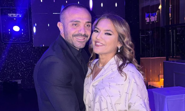 Demet Akalın ve Okan Kurt 14 yıl dönümü partisinden mutlu kareler