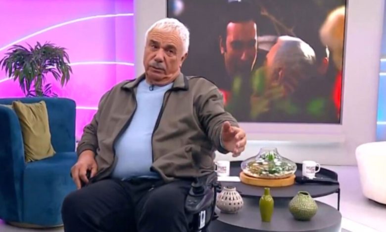 Halil Ergün Yaprak Dökümünün Ali Rıza Bey karakterini yeniden canlandırırken gözyaşlarına hakim olamadı