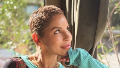 Irmak Ünalın gençlik yıllarından bir fotoğrafı kanser mücadelesini anlattığı duygusal paylaşımına eşlik ediyor