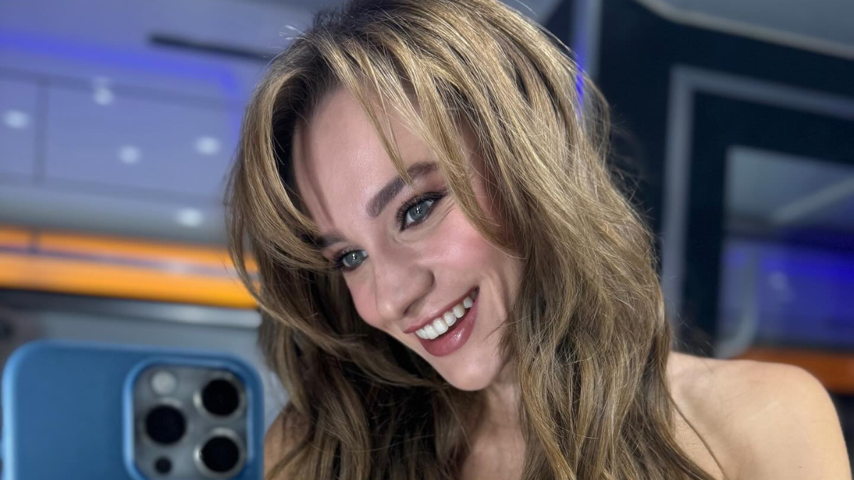 Miray Danerin sosyal medyada paylaştığı yeni ve beğeni toplayan pozu